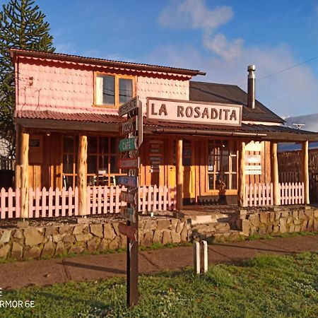 فندق La Rosadita Restotur Palena المظهر الخارجي الصورة